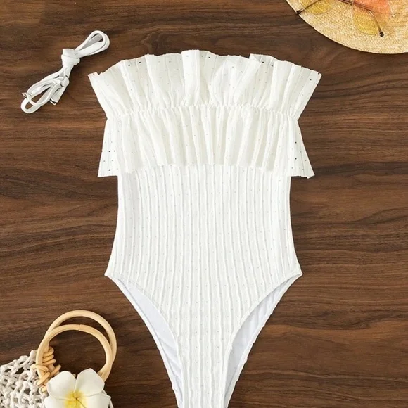 SHEIN Ruffle Trim Tube One Piece Swimsuit - Picture 2 of 7